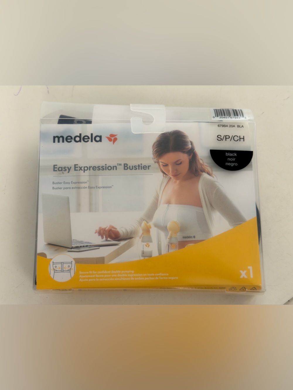 Medela Black Expression Buster Nursing Support. New in Box. Size small